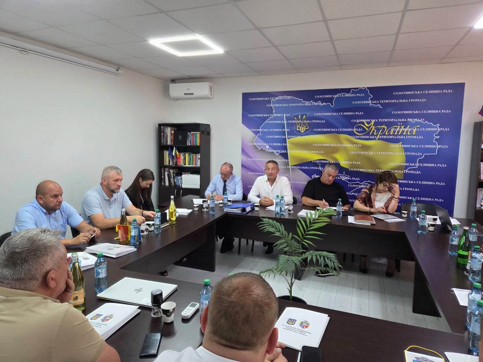 Рахівська громада взяла участь у робочій зустрічі з румунськими експертами у Солотвинській селищній раді